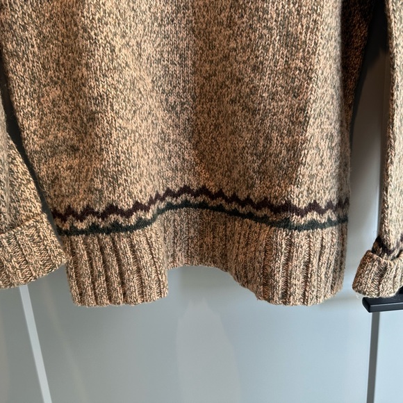 Eddie Bauer Beige and Red Crewneck Sweater - Picture 3 of 5